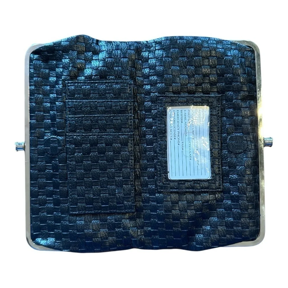 Elegant black Woven Clutch